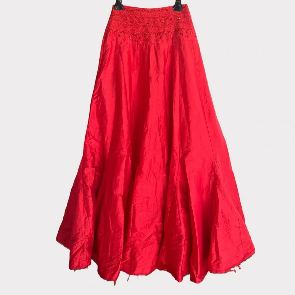 Free People One Women's Size 2 Red Party Beaded Embroidered Maxi Skirt Red NWOT - Picture 8 of 13